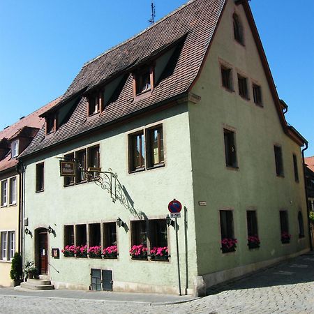 Pension Hofmann-Schmolzer Rothenburg ob der Tauber Exterior photo